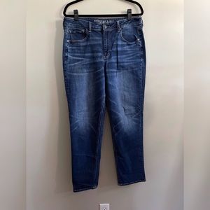 High Rise Tomgirl Jean